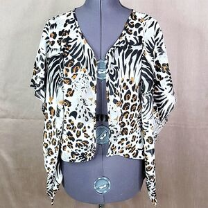 DECODED Animal Print Cape‎ Medium